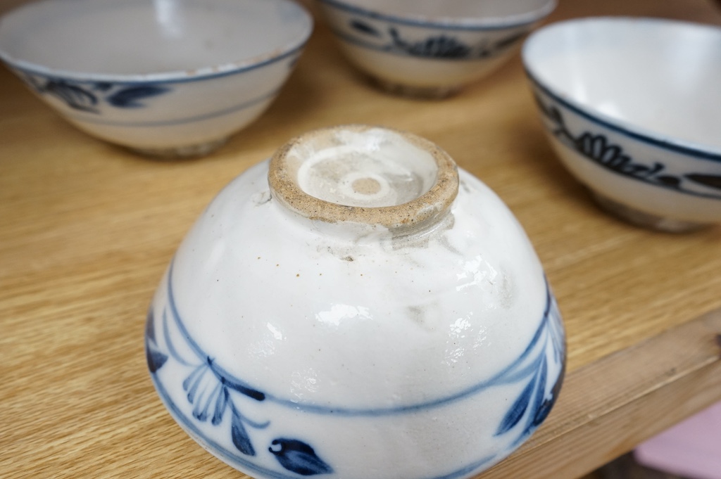 A set of four swatow blue and white pottery bowls, 17cm diameter. Condition - fair